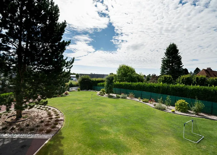 Willa Nolemma - By Lesgitesnolemma Équemauville