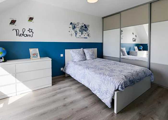 Nolemma - By Lesgitesnolemma * Équemauville