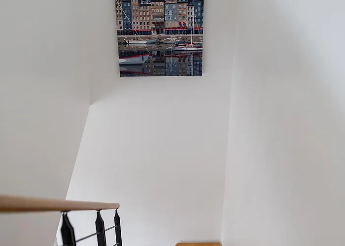 Nolemma - By Lesgitesnolemma * Équemauville