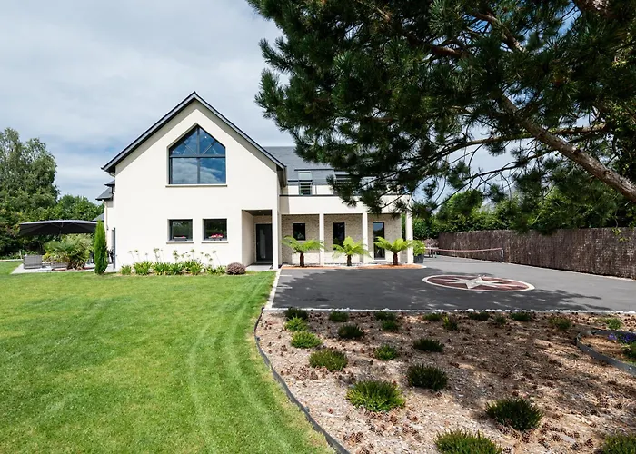 Nolemma - By Lesgitesnolemma Willa Équemauville